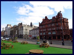 Skylines and views of Leeds 08 - Victoria Square